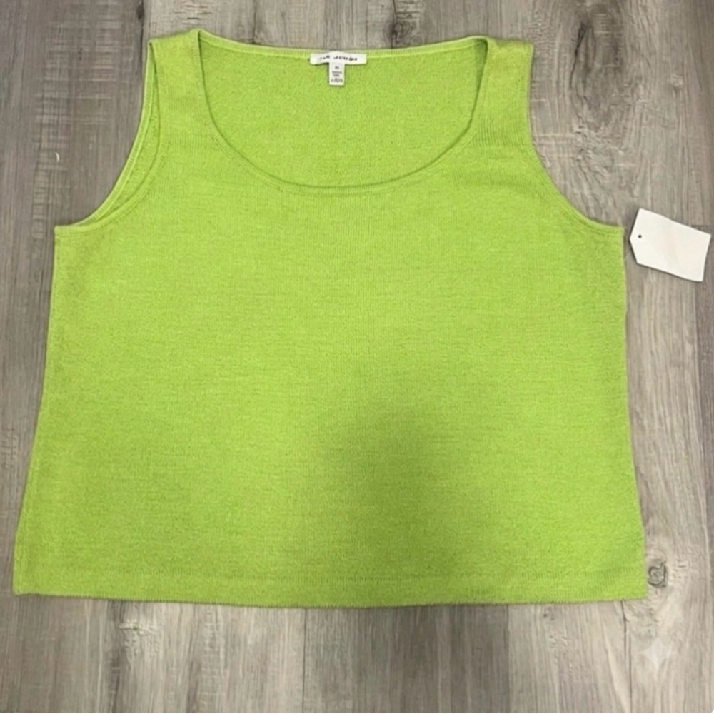 St. John Lime Green Knit
Sleeveless Wool Blend Top Old
Money Quiet Luxury - XL